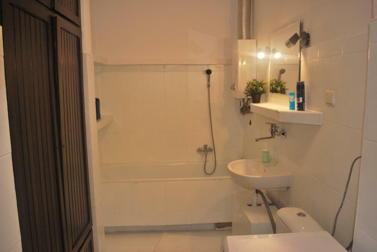Pokoje W Cichym Mieszkaniu 50M Od Rynku Apartment Вроцлав Екстериор снимка